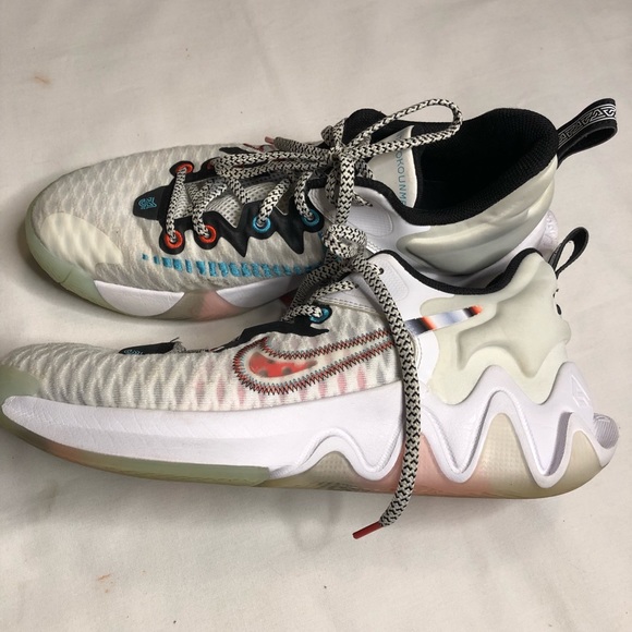 giannis immortality force field white